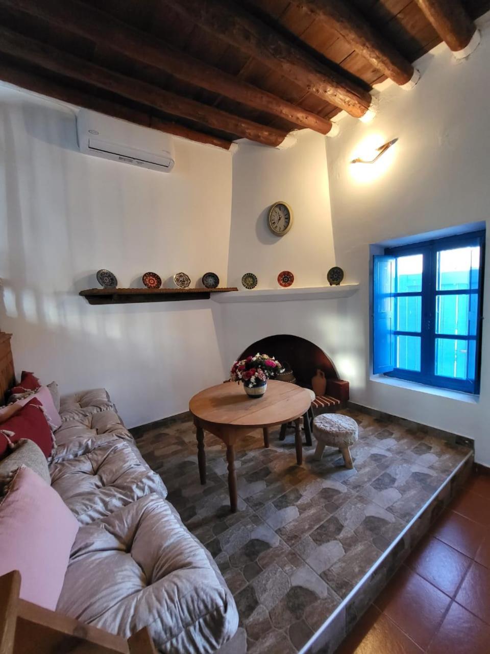 My Sweet Greek Dream - Traditional Home Soroni Экстерьер фото